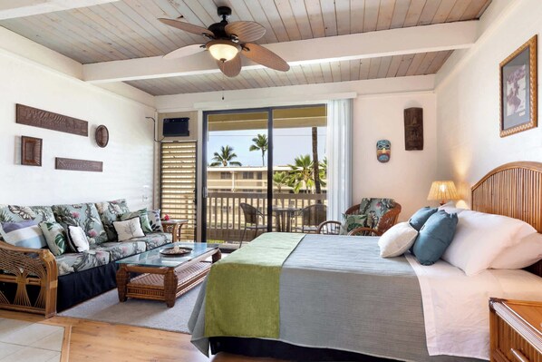 Studio, 1 Queen Bed, Balcony (Kona Bali Kai 362)