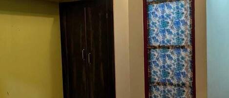 Escritorio y wifi gratis