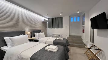 1 habitación, tabla de planchar con plancha, internet y ropa de cama