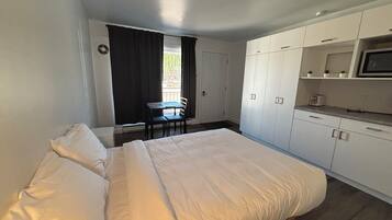 Studio, 1 Double Bed
