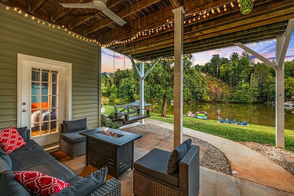 Imagen sin descripción, 1 de 90, botón