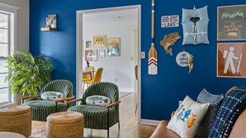 Télévision, cheminée