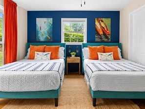 5 habitaciones, escritorio, cuna de viaje y wifi 