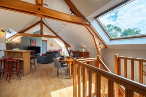 Télévision, chaîne hi-fi