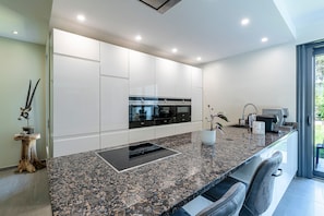 Fridge, microwave, oven, dishwasher