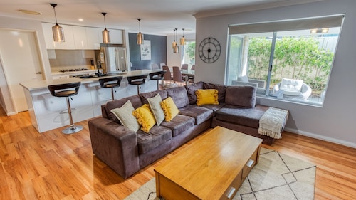 Relaxed Coastal Living at Birdie Retreat – Dunsborough