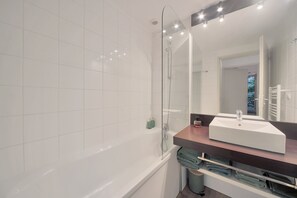 Hair dryer, towels