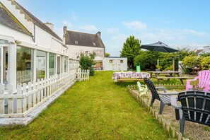 Outdoor dining - Ty Provans e Breizh - Maison pour 12p (Primelin)