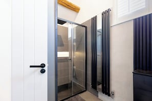 Towels - Home Cinema | Stunning Barn Retreat (Cawston, Rugby - Swallow Fields Luxury Barn)