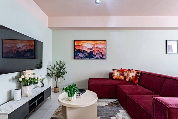 TV