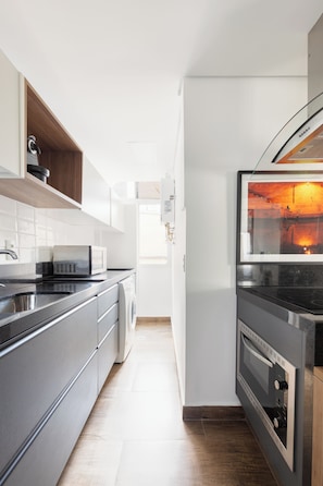 Deluxe-Apartment, Stadtblick | Eigene Küche