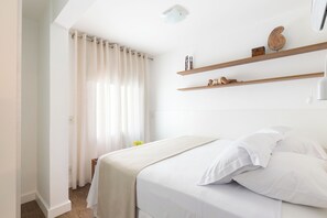 디럭스 아파트, 시내 전망 | 암막 커튼, 다리미/다리미판, 무료 WiFi