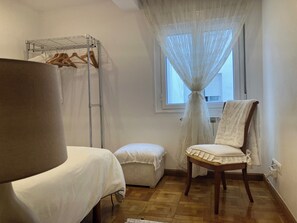 2 Schlafzimmer, Bügeleisen/Bügelbrett, WLAN, Bettwäsche