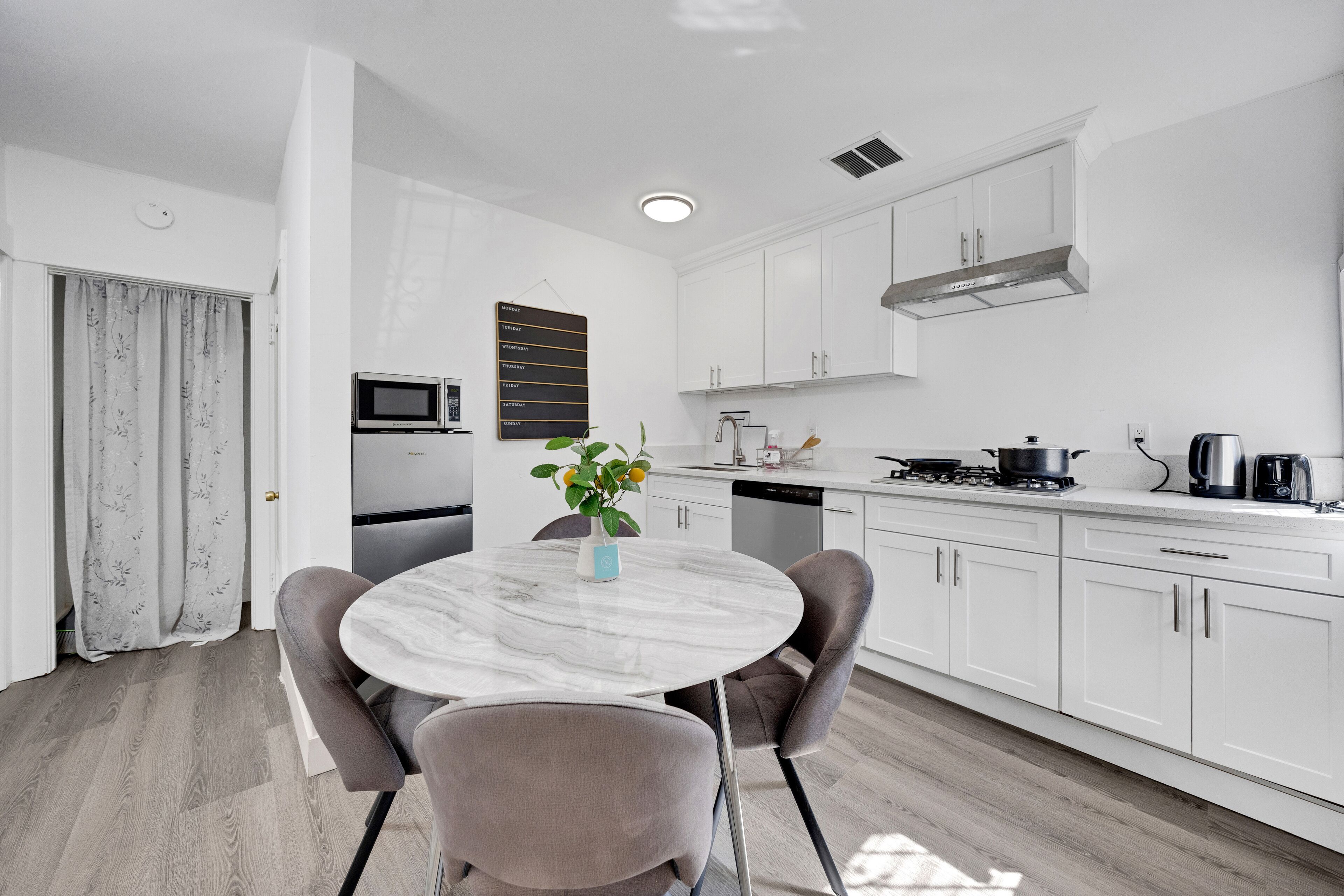 Microwave, stovetop, dishwasher