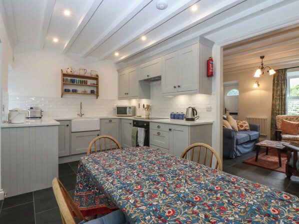 食器洗い機、調理器具と食器