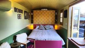 1 chambre, Wi-Fi gratuit, draps fournis