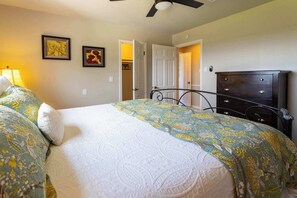 5 bedrooms, individually decorated, individually furnished, bed sheets