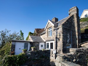 Exterior - The Ingle (Barmouth)