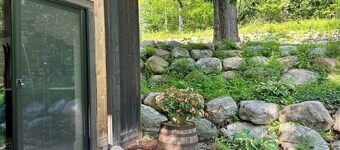 Modern 2BR Retreat in Harbor Springs MI