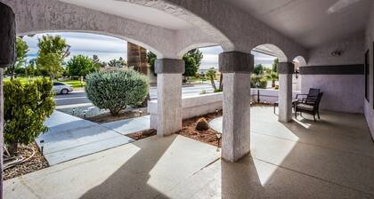 Relaxing Sun City West Stay 55+ Community