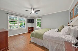 4 bedrooms, WiFi, bed sheets