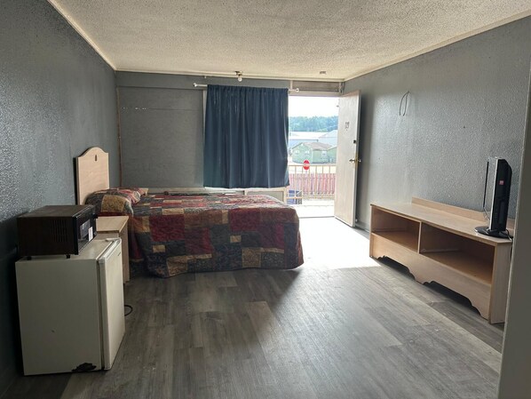 Coffres-forts dans les chambres, Wi-Fi gratuit, draps fournis