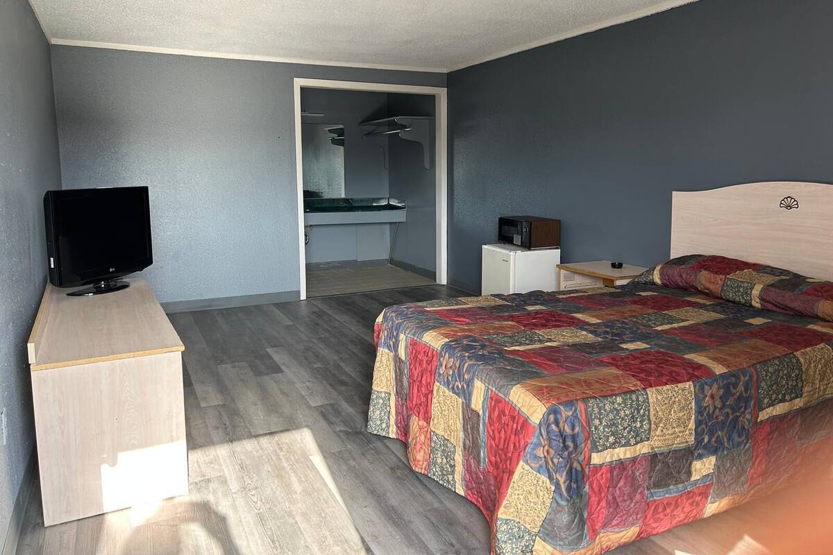 Coffres-forts dans les chambres, Wi-Fi gratuit, draps fournis