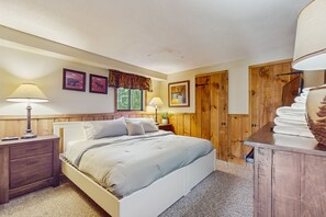 2 bedrooms, Internet, bed sheets