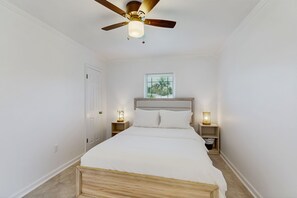 3 sovrum, strykjärn/strykbräda, wi-fi och sängkläder