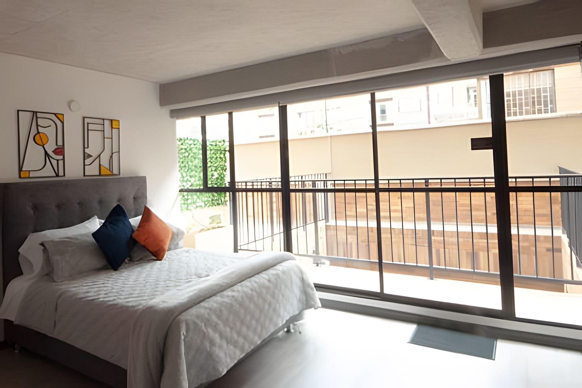 Classic Apartment | Desk, laptop workspace, iron/ironing board, free WiFi