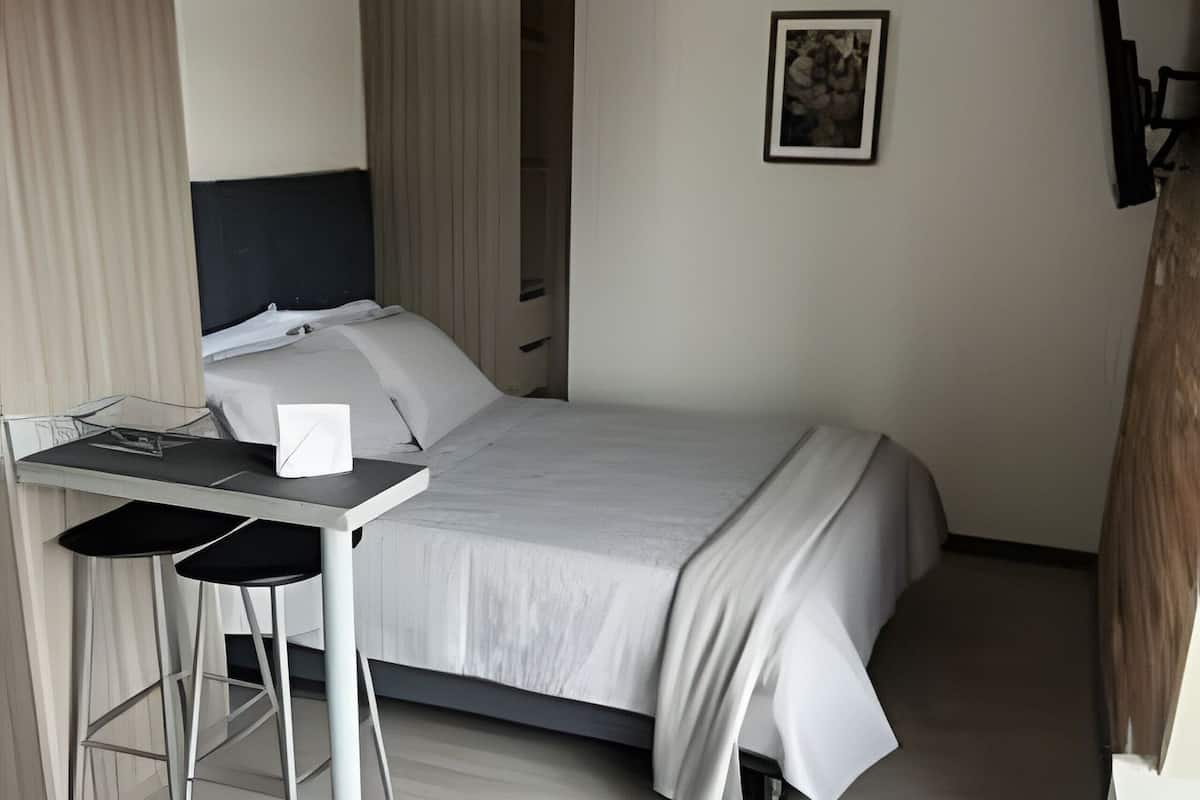 Desk, laptop workspace, iron/ironing board, free WiFi