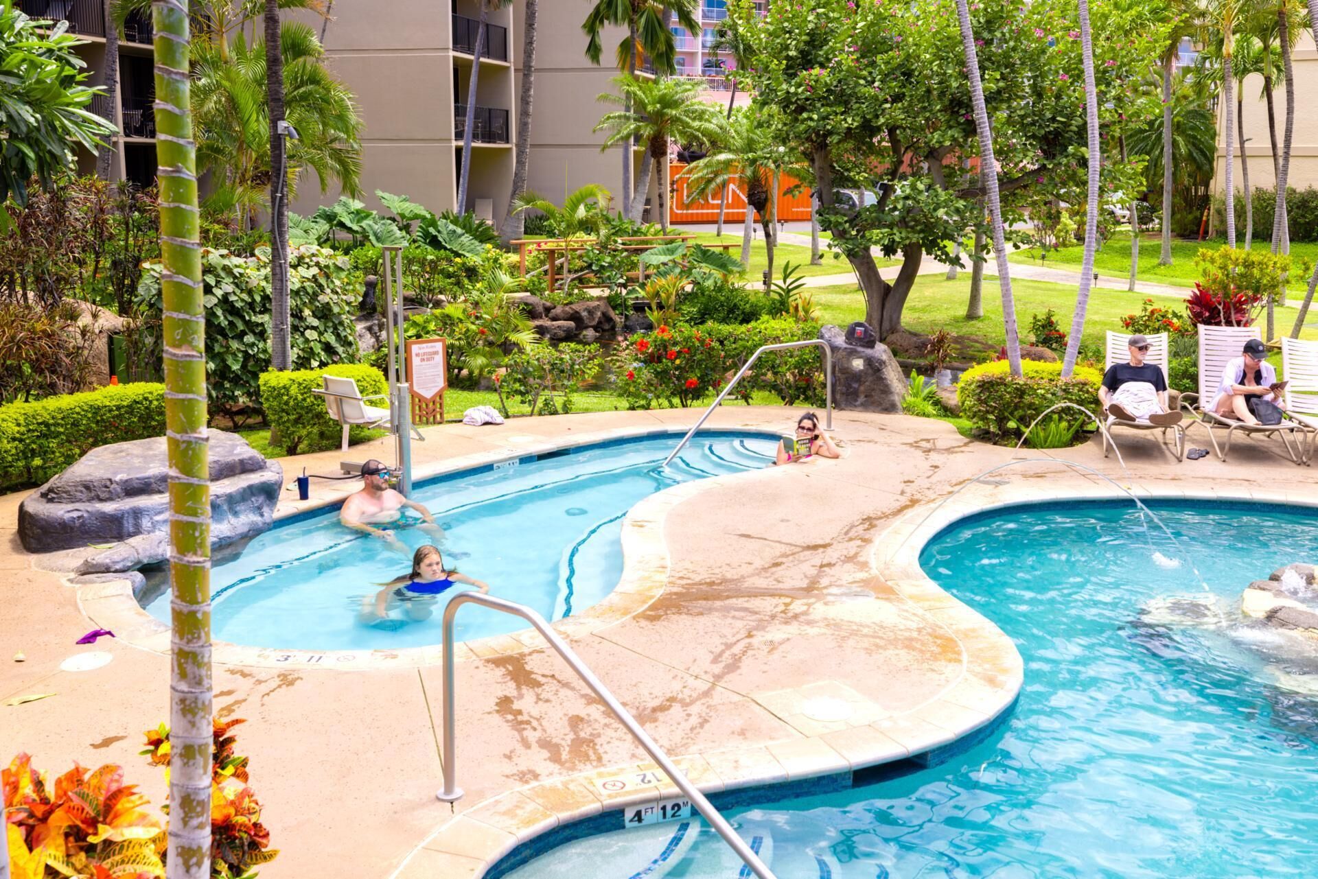 Condo (2 Bedrooms) | Piscina | Piscina externa