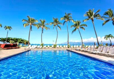 NEW KBM Resorts Free CAR Kaanapali Shores 6th Floor Ocean View Suite Steps to Pool Andamp; Beach! Ks-616