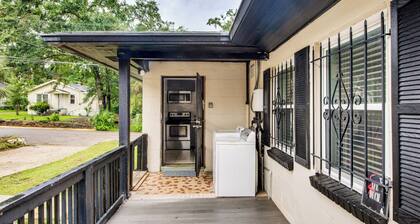 Walkable to FSU Campus: Cozy Retreat w/ Deck!
