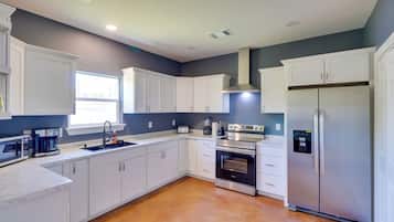 Plaque de cuisson, cafetiĂšre/bouilloire