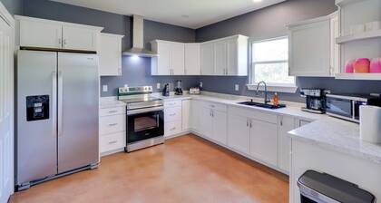 1 Mi to Lake LBJ: Peaceful Home w/ Patio & Yard!