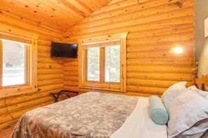 3 slaapkamers, reisbedje, internet, beddengoed