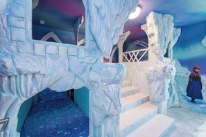 アイロン / アイロン台、WiFi (無料)