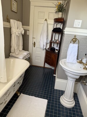 Hair dryer, towels