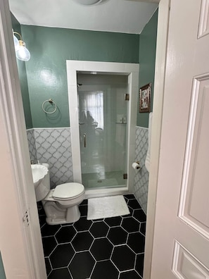 Hair dryer, towels