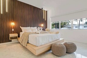 4 Schlafzimmer, Bügeleisen/Bügelbrett, Reisekinderbett, WLAN