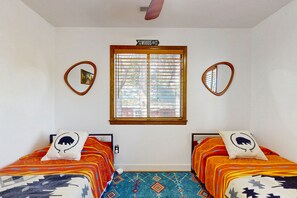 2 Schlafzimmer, Bügeleisen/Bügelbrett, Internetzugang, Bettwäsche