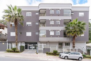Apartamento básico | Fachada
