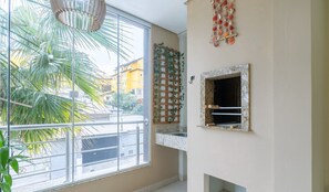 Basic Apartment | Interior