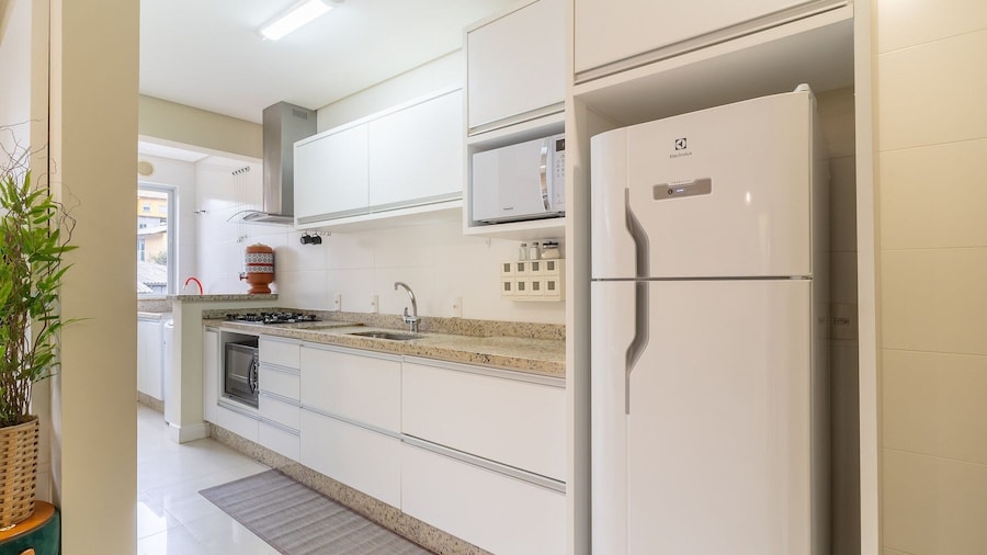 Apart With Barbecue 600m From the Beach Rpn0101