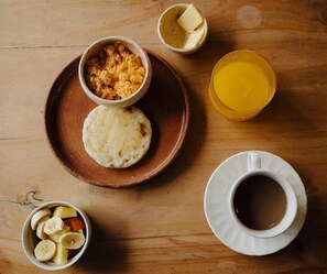 Petit déjeuner buffet compris tous les jours