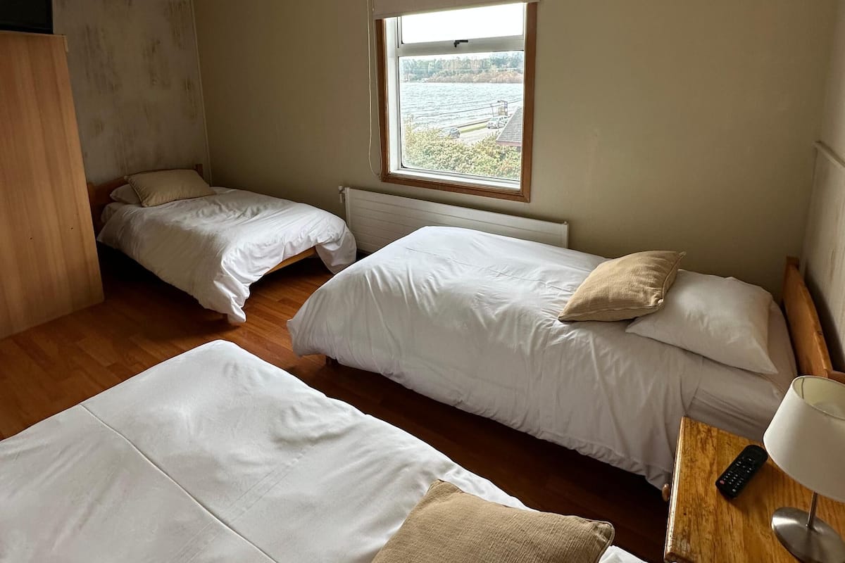 Premium bedding, minibar, in-room safe, laptop workspace