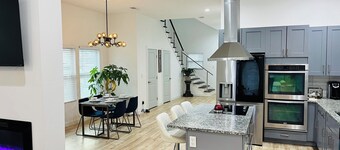 Marvelous 4-bedroom bungalow Near Downtown Atlanta