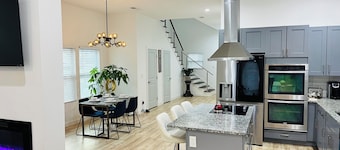 Marvelous 4-bedroom bungalow Near Downtown Atlanta