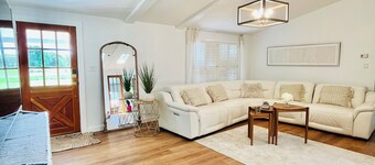 Enjoyable Kissimmee Lake Nona farmhouse for relaxation